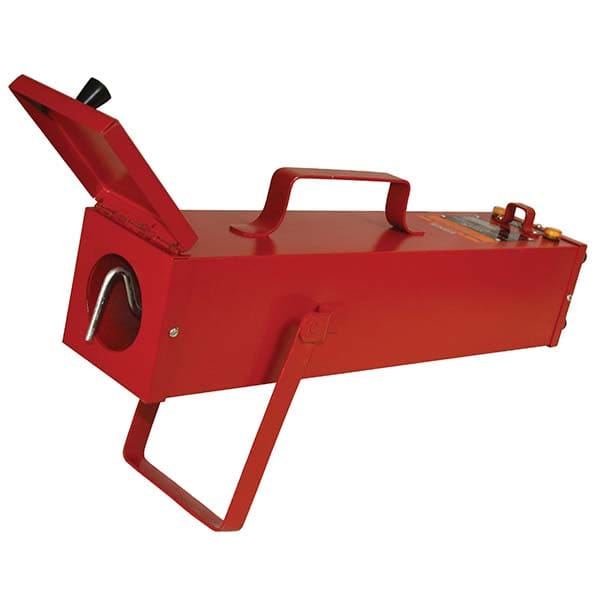 Dual Voltage Quiver